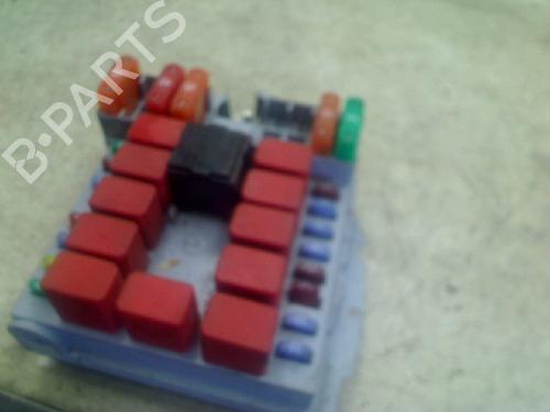 Used Fuse box Fuse box CITROËN JUMPER II Van 2.2 BlueHDi 140 (140 hp) 34674967 34674967