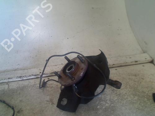Used Left front steering knuckle Left front steering knuckle HYUNDAI ELANTRA III (XD) 1.6 (107 hp) 34667031 34667031