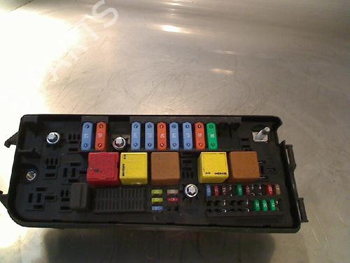 Used Fuse box Fuse box OPEL VECTRA C (Z02) 1.8 16V (122 hp) 34676795 34676795