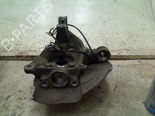 Used Right front steering knuckle Right front steering knuckle VOLVO S60 I (384) 2.4 D (130 hp) 34673440 34673440