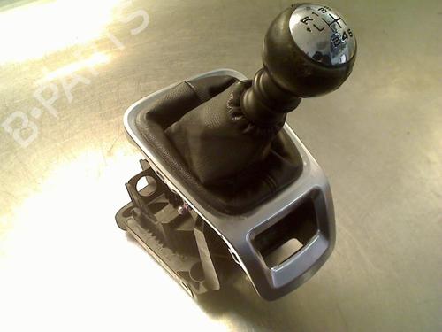 Used Shift knob Shift knob PEUGEOT 5008 (0U_, 0E_) 1.6 16V (156 hp) 40281712 40281712