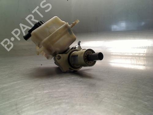 brake-master-cylinder-bmw-1-e87-2003-2004-2005-2006-2007-2008-2009-2010-2011-2012-2013-34686997 main image