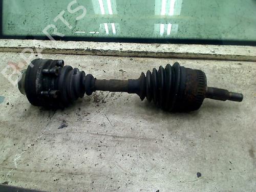 Used Left front driveshaft Left front driveshaft MERCEDES-BENZ VITO Bus (W638) 108 CDI 2.2 (638.194) (82 hp) 34673653 34673653