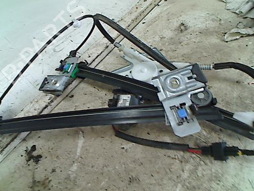 Used Front left window mechanism Front left window mechanism SEAT INCA (6K9) 1.9 SDI (64 hp) 34652750 34652750