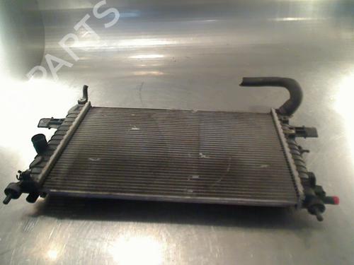 Used Water radiator Water radiator OPEL ASTRA H Estate (A04) 1.8 (L35) (125 hp) 34682469 34682469