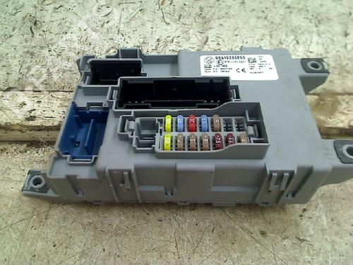 Used Fuse box Fuse box FIAT 500 (312_) 0.9 (312AXG1A, 312.AXG11) (86 hp) 34676329 34676329