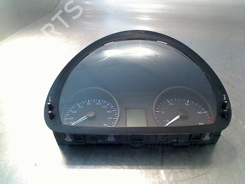 Used Display monitor Display monitor MERCEDES-BENZ SPRINTER 3,5-t Platform/Chassis (B906) 319 CDI / BlueTEC (906.131, 906.133, 906.135, 906.231,... (190 hp) 34678791 34678791