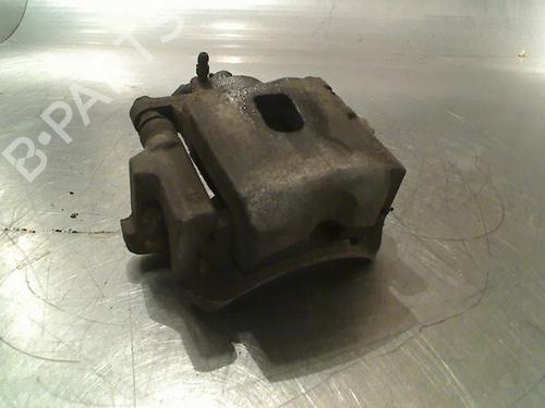 Used Right front brake caliper Right front brake caliper TOYOTA RAV 4 II (_A2_) 2.0 4WD (ACA21, ACA20) (150 hp) 34680198 34680198