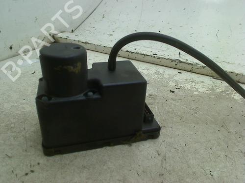 Used Central lock pump Central lock pump AUDI 80 B4 Avant (8C5) 2.0 (90 hp) 34665717 34665717