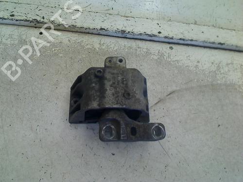 Used Engine mount Engine mount AUDI A3 (8L1) 1.8 T (150 hp) 34667928 34667928