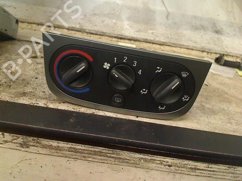 Used Climate control Climate control OPEL CORSA C (X01) 1.7 DTI (F08, F68) (75 hp) 34657330 34657330