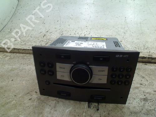 Used Radio Radio OPEL ZAFIRA / ZAFIRA FAMILY B (A05) 1.6 (M75) (105 hp) 34673350 34673350