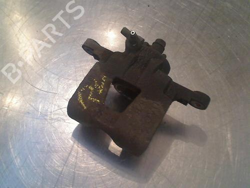 Used Right front brake caliper Right front brake caliper CHEVROLET MATIZ (M200, M250) 0.8 (52 hp) 34681044 34681044