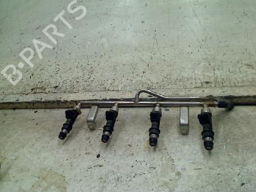 Used Injection rail Injection rail OPEL VECTRA B (J96) 1.6 i 16V (F19) (100 hp) 34674079 34674079
