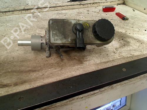 Used Brake master cylinder Brake master cylinder 34657635 34657635