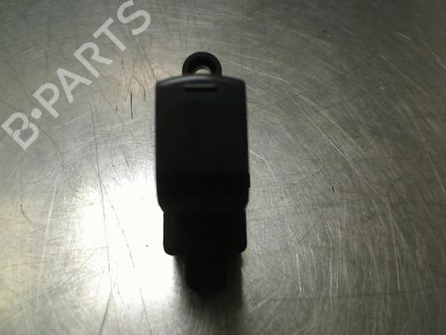 Used Switch Switch NISSAN MICRA III (K12) 1.2 16V (65 hp) 34690602 34690602