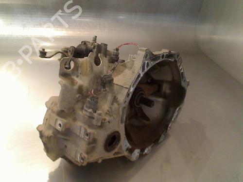 gearbox-toyota-yaris-_p1_-1999-2000-2001-2002-2003-2004-2005-34676477 main image