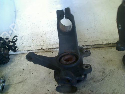 Used Left front steering knuckle Left front steering knuckle FORD FOCUS II (DA_, HCP, DP) 1.6 TDCi (100 hp) 34672352 34672352
