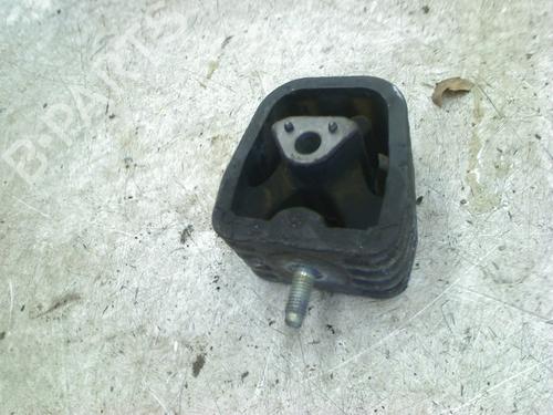 Used Engine mount Engine mount MERCEDES-BENZ A-CLASS (W168) A 140 (168.031, 168.131) (82 hp) 34670516 34670516