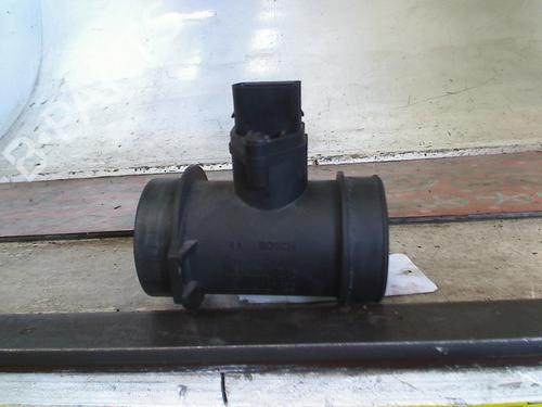 Used Mass air flow sensor Mass air flow sensor MERCEDES-BENZ C-CLASS T-Model (S202) C 200 T CDI (202.194) (102 hp) 34661864 34661864