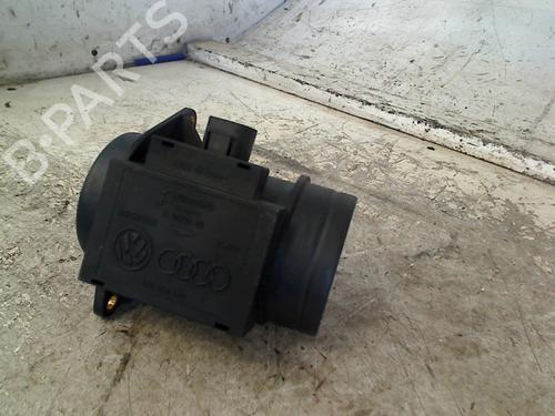 Used Mass air flow sensor Mass air flow sensor VW GOLF IV (1J1) 1.9 TDI (90 hp) 34663688 34663688