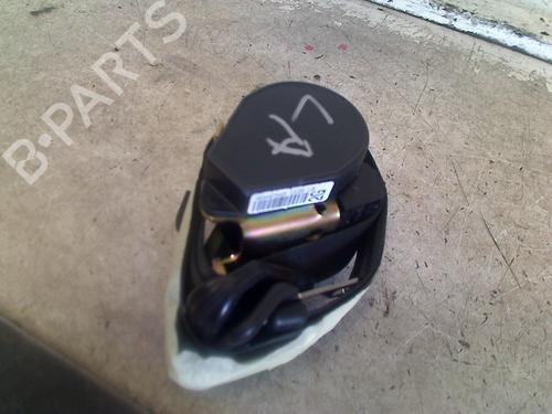 rear-left-seatbelt-peugeot-1007-km_-2005-34667271 main image