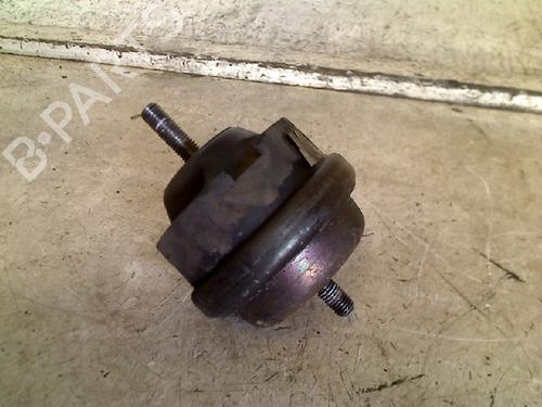 Used Engine mount Engine mount CITROËN BERLINGO / BERLINGO FIRST Box Body/MPV (M_) 2.0 HDI 90 (MBRHY, MCRHY) (90 hp) 34675073 34675073