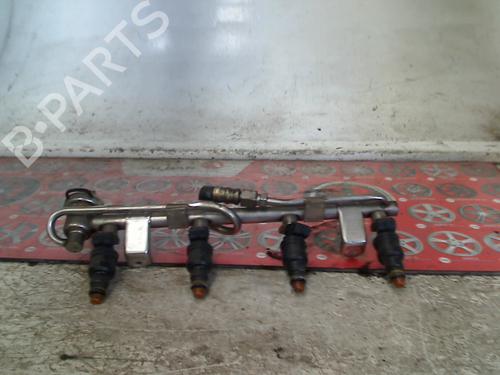 Used Injection rail Injection rail AUDI A4 B5 (8D2) 1.8 (125 hp) 34661384 34661384