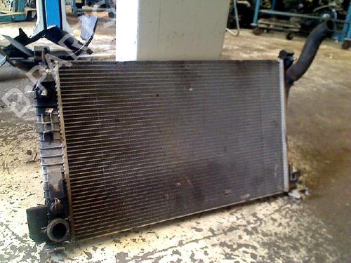 Used Water radiator Water radiator OPEL SIGNUM Hatchback (Z03) 2.2 direct (F48) (155 hp) 34675000 34675000