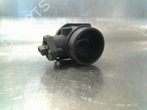 Used Mass air flow sensor Mass air flow sensor VW GOLF IV (1J1) 1.8 T (150 hp) 34677880 34677880