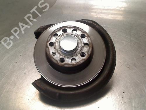 Used Right rear steering knuckle Right rear steering knuckle VW GOLF V (1K1) 1.6 FSI (115 hp) 34687505 34687505