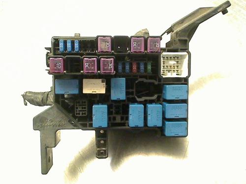Used Fuse box Fuse box SUZUKI SWIFT III (MZ, EZ) 1.3 (RS413, ZC11S) (92 hp) 35783865 35783865