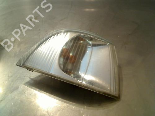 Used Right front indicator Right front indicator VOLVO V40 Estate (645) 1.8 (122 hp) 34676668 34676668