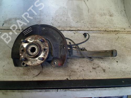 Used Right front steering knuckle Right front steering knuckle MITSUBISHI GALANT VIII (EA_) 2.0 (EA2A) (136 hp) 34657418 34657418