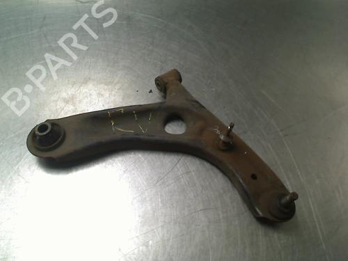 Used Right front suspension arm Right front suspension arm PEUGEOT 107 (PM_, PN_) 1.0 (68 hp) 34689643 34689643