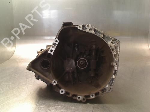 gearbox-toyota-aygo-_b1_-2005-2006-2007-2008-2009-2010-2011-2012-2013-2014-34688402 main image