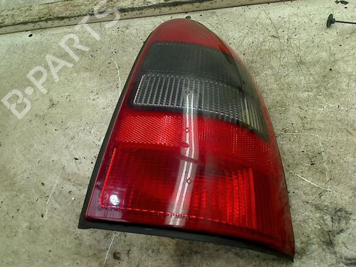 Used Right taillight Right taillight 34656585 34656585