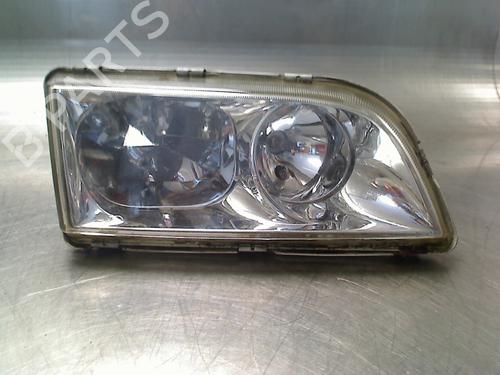 Used Right headlight Right headlight VOLVO V40 Estate (645) 1.8 LPG (122 hp) 34687924 34687924