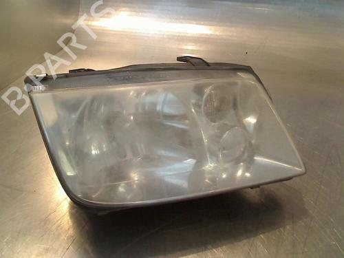 Used Right headlight Right headlight VW BORA I (1J2) 1.6 16V (105 hp) 34680813 34680813