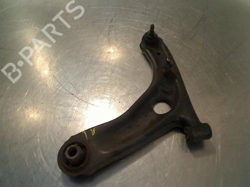 Used Left front suspension arm Left front suspension arm PEUGEOT 107 (PM_, PN_) 1.0 (68 hp) 34681530 34681530