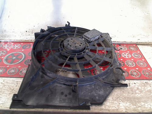 radiator-fan-bmw-3-touring-e46-1999-2000-2001-2002-2003-2004-2005-34661255 main image