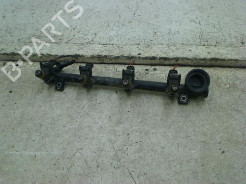 injection-rail-renault-laguna-ii-bg01_-2001-2002-2003-2004-2005-2006-2007-34670643 main image