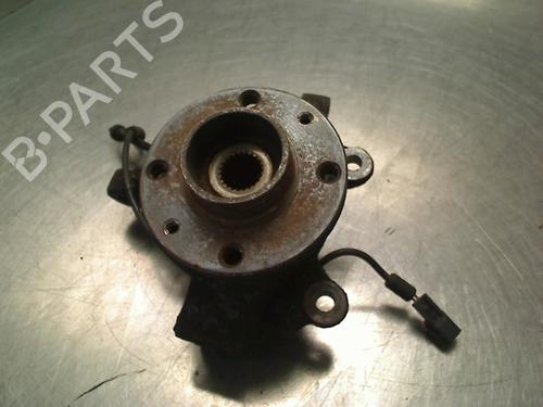 Used Right front steering knuckle Right front steering knuckle RENAULT MODUS / GRAND MODUS (F/JP0_) 1.2 (JP0C, JP0K, FP0C, FP0K, FP0P, JP0P, JP0T) (75 hp) 34688181 34688181