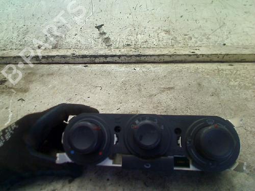 Used Climate control Climate control SEAT IBIZA III (6L1) 1.4 16V (75 hp) 34674469 34674469