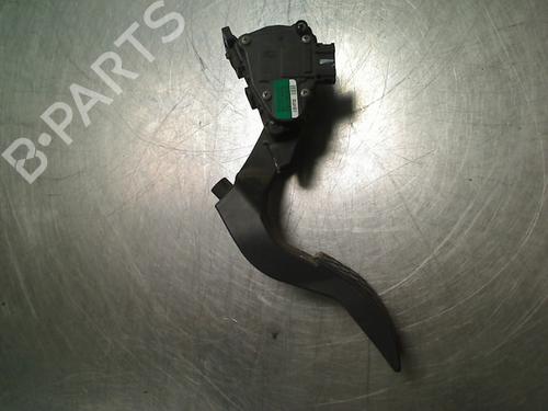 pedal-audi-a4-b6-8e2-2000-2001-2002-2003-2004-2005-34689126 main image