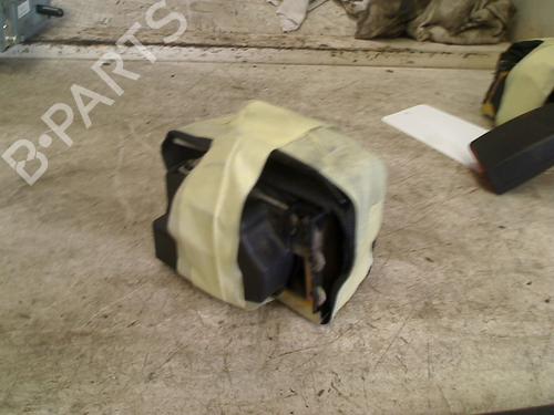 rear-center-seatbelt-bmw-5-e39-1995-1996-1997-1998-1999-2000-2001-2002-2003-34656564 main image