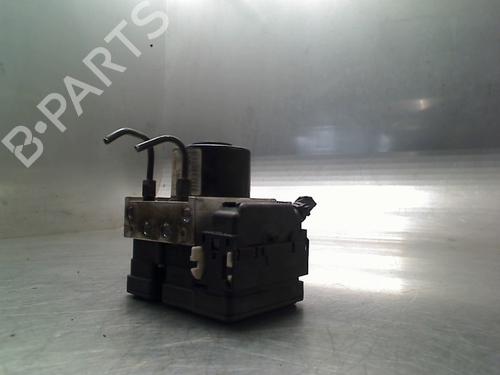 Used ABS pump ABS pump TOYOTA YARIS (_P9_) 1.4 D-4D (NLP90_, NLP90R) (90 hp) 34686809 34686809
