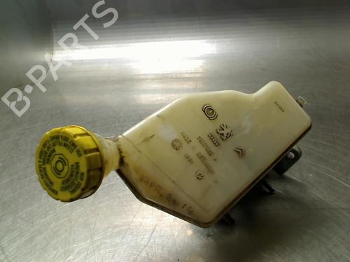 Used Brake master cylinder Brake master cylinder CITROËN C2 (JM_) 1.4 (73 hp) 34690649 34690649