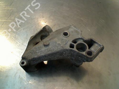 Used Engine mount Engine mount VW GOLF IV (1J1) 1.6 (100 hp) 34678349 34678349