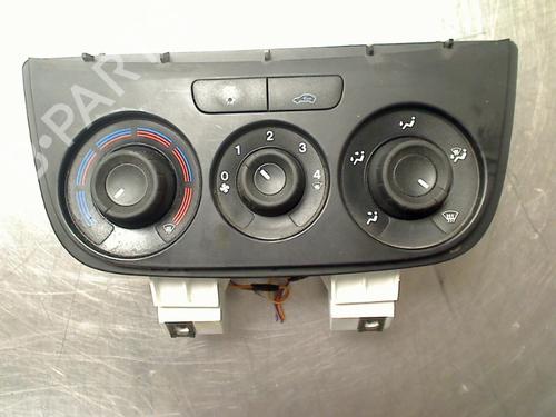 Used Climate control Climate control OPEL COMBO Box Body/MPV (X12) 1.3 CDTI (B05) (90 hp) 34685971 34685971